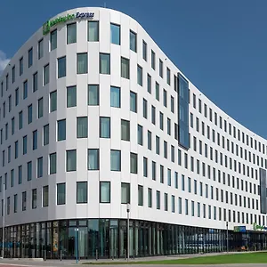 Express - Hauptbahnhof By Ihg Отель